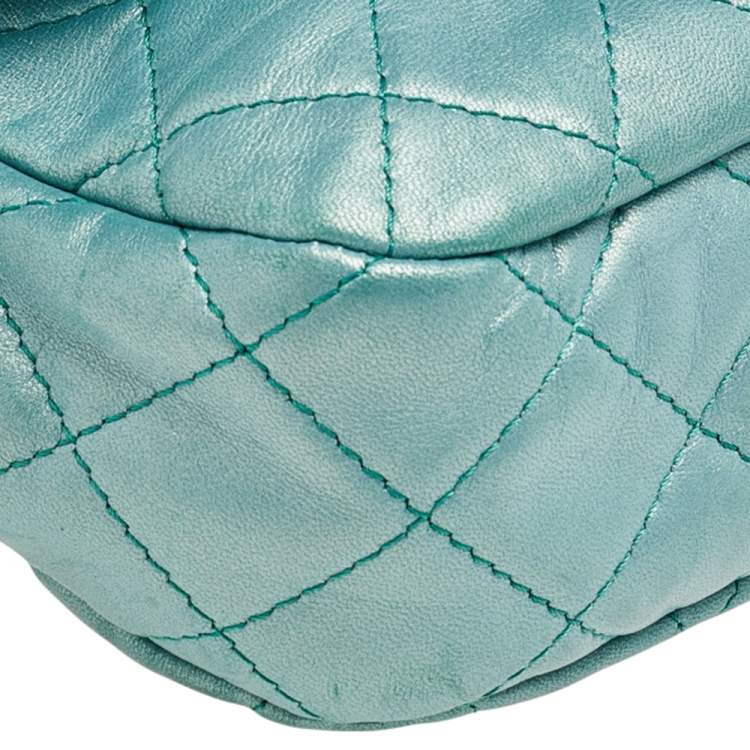 Pre Owned Chanel Metallic Green Quilted Leather Crystal CC Single Flap Shoulder Bag