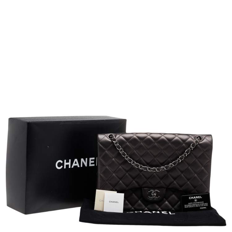 Pre Owned Chanel Metallic Grey Quilted Leather Maxi Classic Single Flap Bag