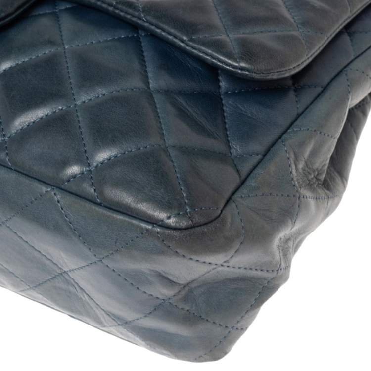 Pre Owned Chanel Blue Quilted Lambskin Leather Jumbo Classic Single Flap Bag