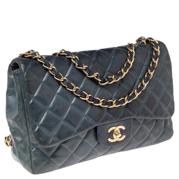 Pre Owned Chanel Blue Quilted Lambskin Leather Jumbo Classic Single Flap Bag