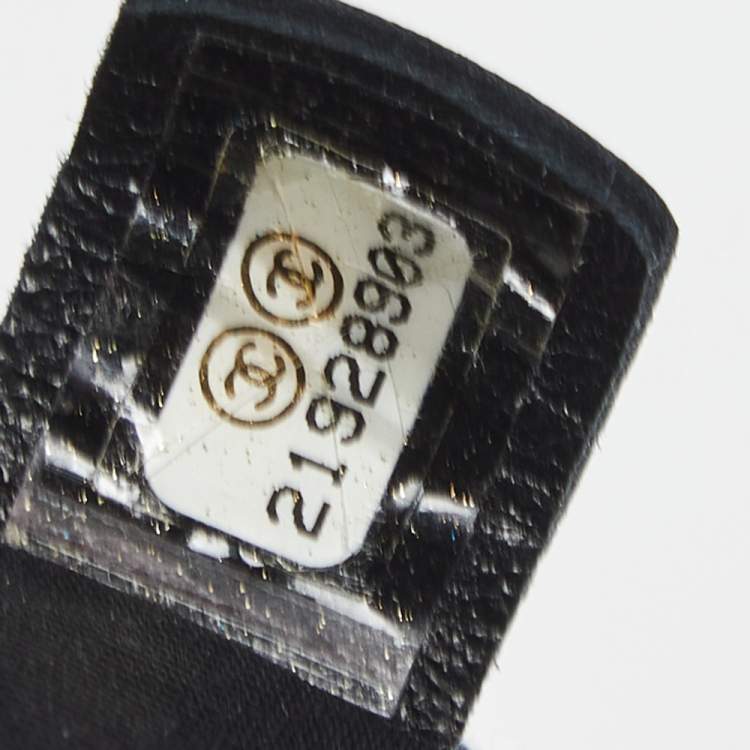 مملوكة مسبقًا Chanel Black Quilted Leather Large Seoul Backpack