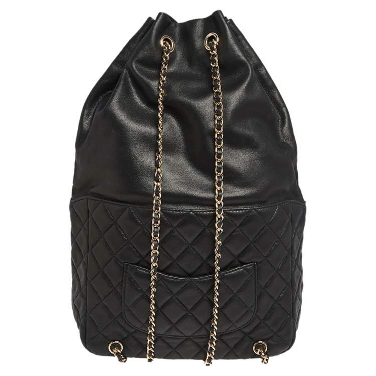 مملوكة مسبقًا Chanel Black Quilted Leather Large Seoul Backpack