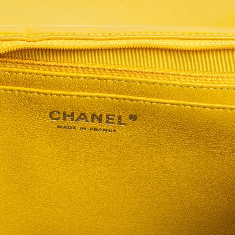 Pre Owned Chanel Yellow Quilted Lambskin Leather Maxi Classic Single Flap Bag