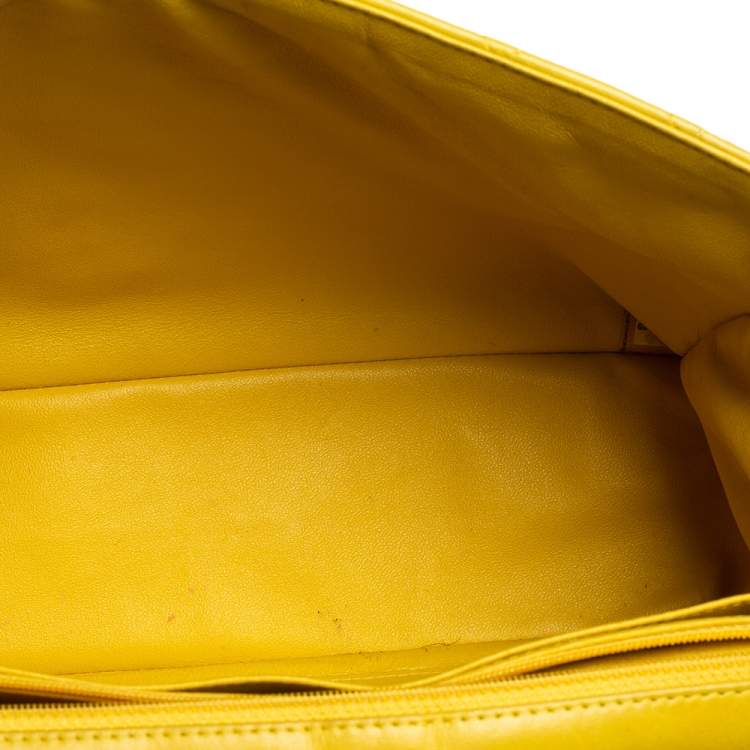 Pre Owned Chanel Yellow Quilted Lambskin Leather Maxi Classic Single Flap Bag