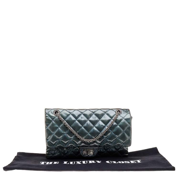 Pre Owned Chanel Green Quilted Patent Leather Reissue 2.55 Classic 227 Flap Bag