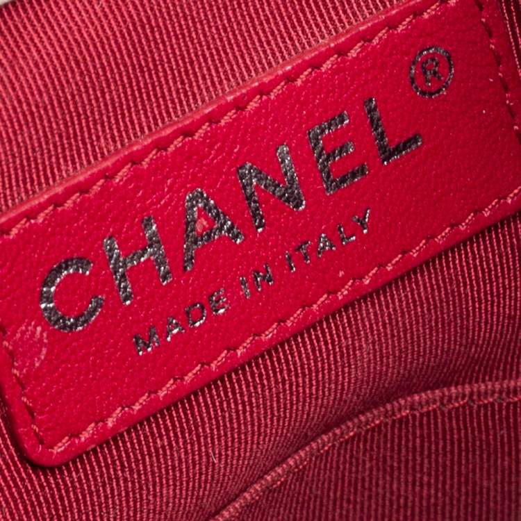 Pre Owned Chanel White/Black Quilted Aged Leather Gabrielle Backpack