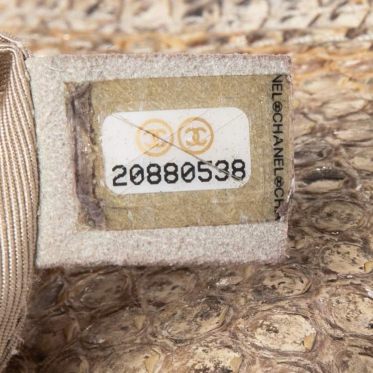 Pre Owned Chanel Beige/Gold Python CC Chain Hobo