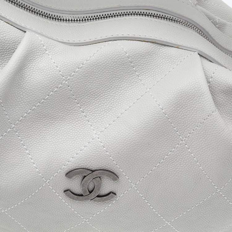 Pre Owned Chanel White Quilted Caviar Leather Outdoor Hobo