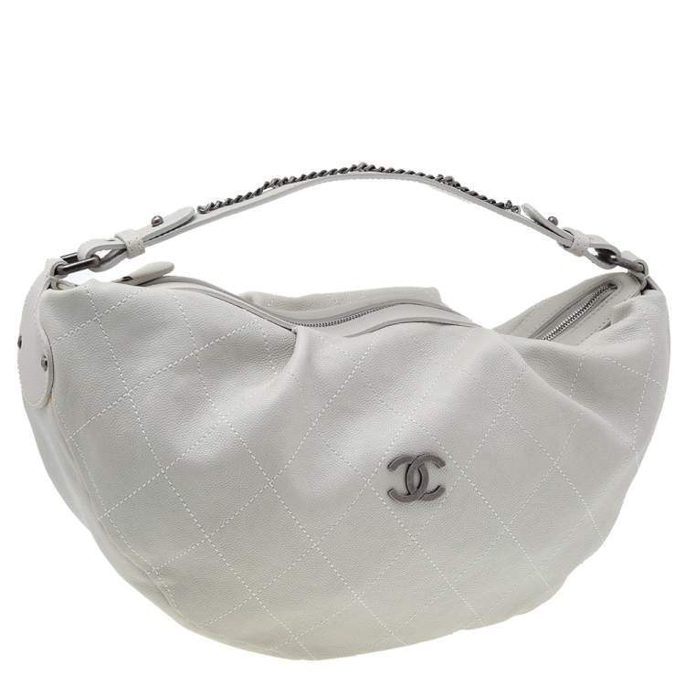 Pre Owned Chanel White Quilted Caviar Leather Outdoor Hobo