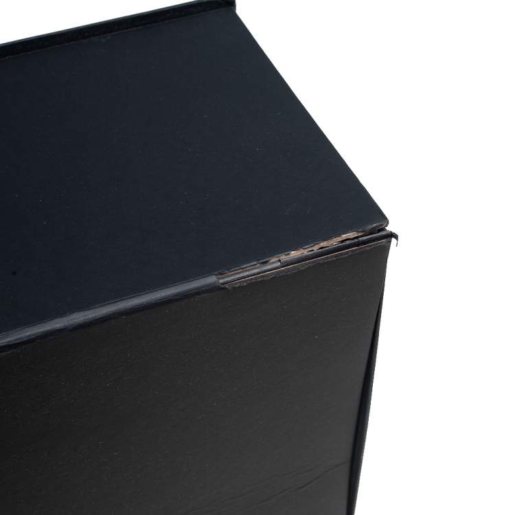 Pre Owned Chanel Maroon Chevron Caviar Leather Medium Boy Flap Bag