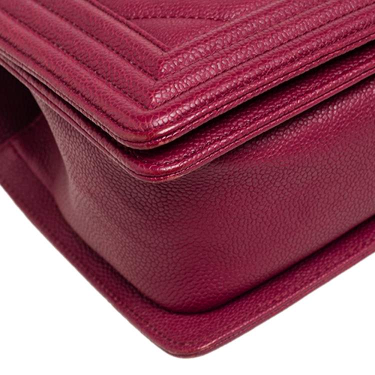 Pre Owned Chanel Maroon Chevron Caviar Leather Medium Boy Flap Bag