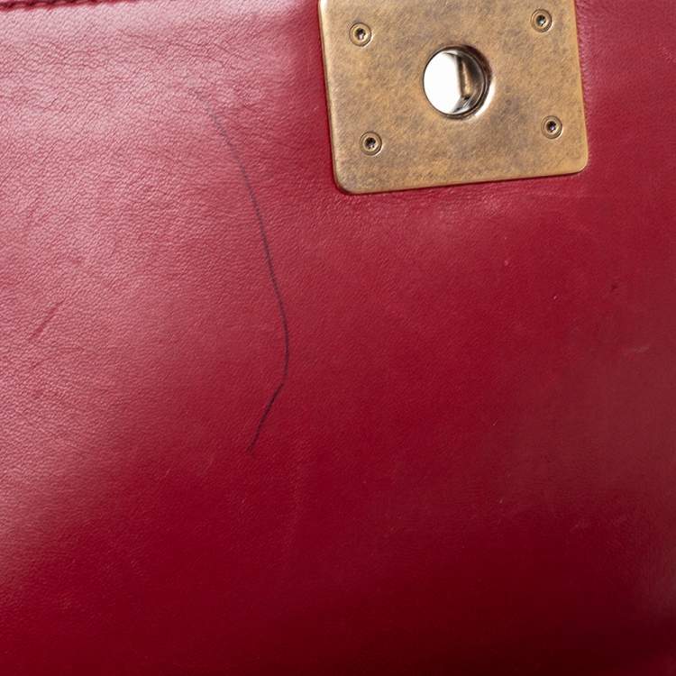 Pre Owned Chanel Red Quilted Leather New Medium Boy Flap Bag