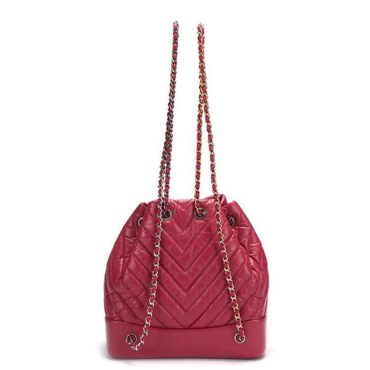 مملوكة مسبقًا Chanel Red Leather Chevron Gabrielle Backpack