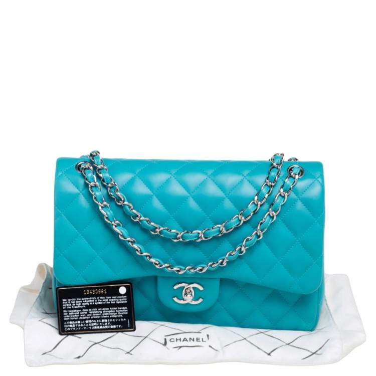 مملوكة مسبقًا Chanel Blue Quilted Leather Jumbo Classic Double Flap Bag