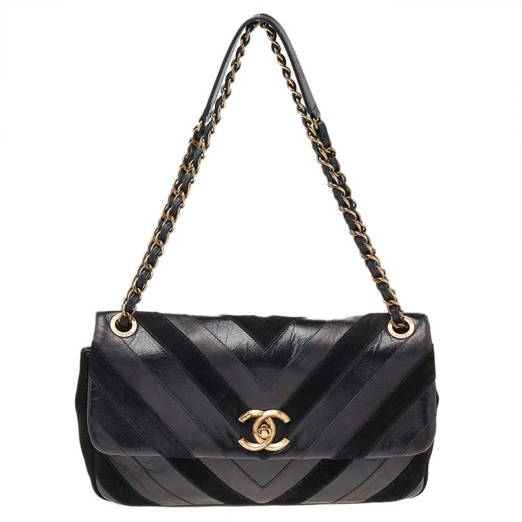 Fabulous Vintage Chanel Chevron Quilted Jersey Bag