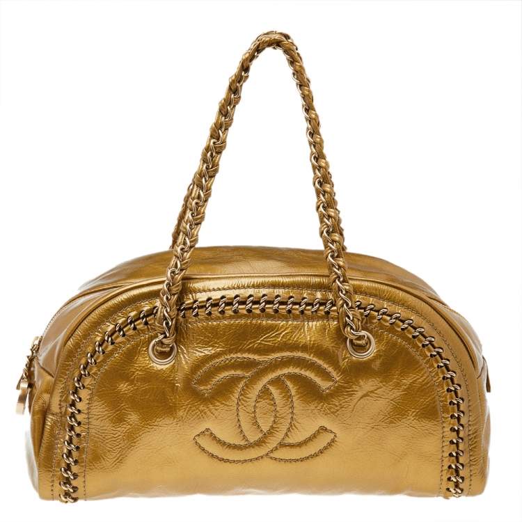 Chanel Metallic Gold Calfskin Luxe Ligne Bowler Medium Q6BIKO4ND7001