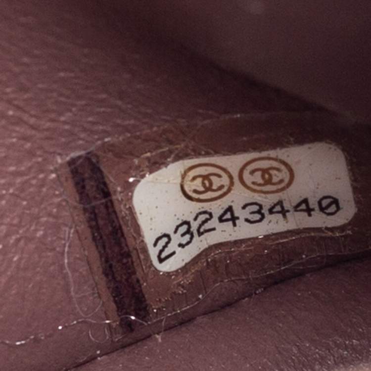 Pre Owned Chanel Old Rose Leather and Python Chain Around Boy Flap Bag