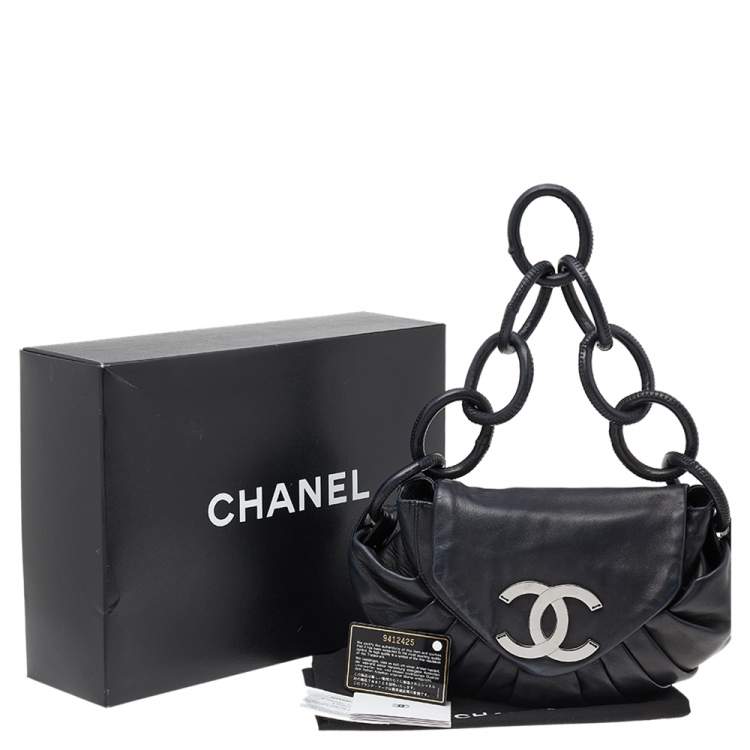 Pre Owned Chanel Black Leather Pleated Ring Handle CC Flap Bag