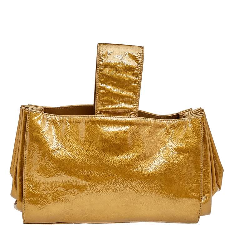 Pre Owned Chanel Gold Patent Leather Reissue 2.55 Clutch