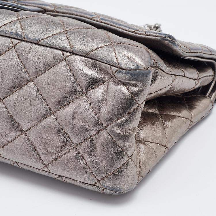 Pre Owned Chanel Metallic Grey Quilted Leather Reissue 2.55 Classic 226 Flap Bag