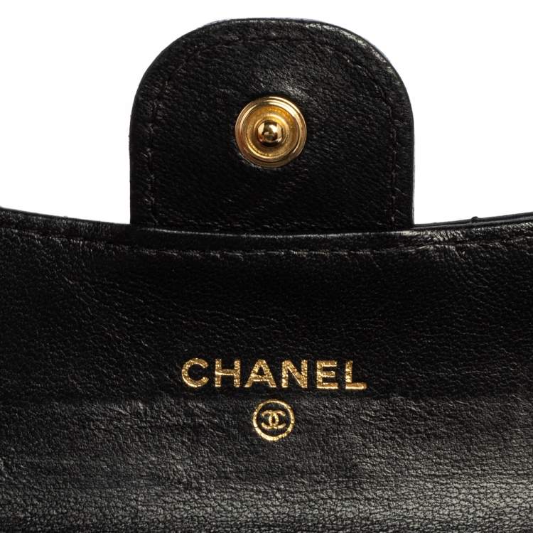 Pre Owned Chanel Black Quilted Leather CC Classic Flap Card Case