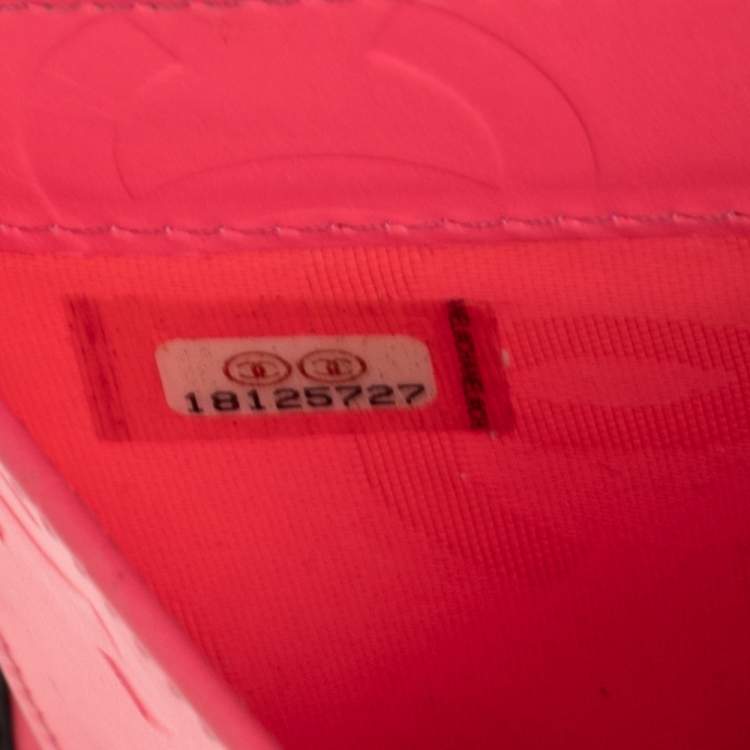 Pre Owned Chanel Black Quilted Leather Cambon Ligne Bifold Wallet