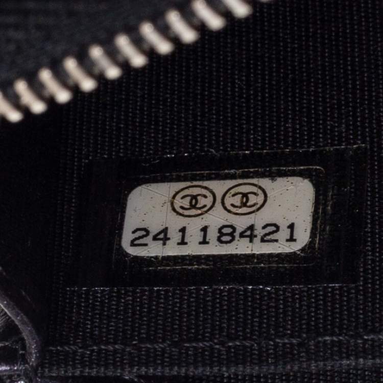 Pre Owned Chanel Black Leather Camellia Zip Around Coin Purse 