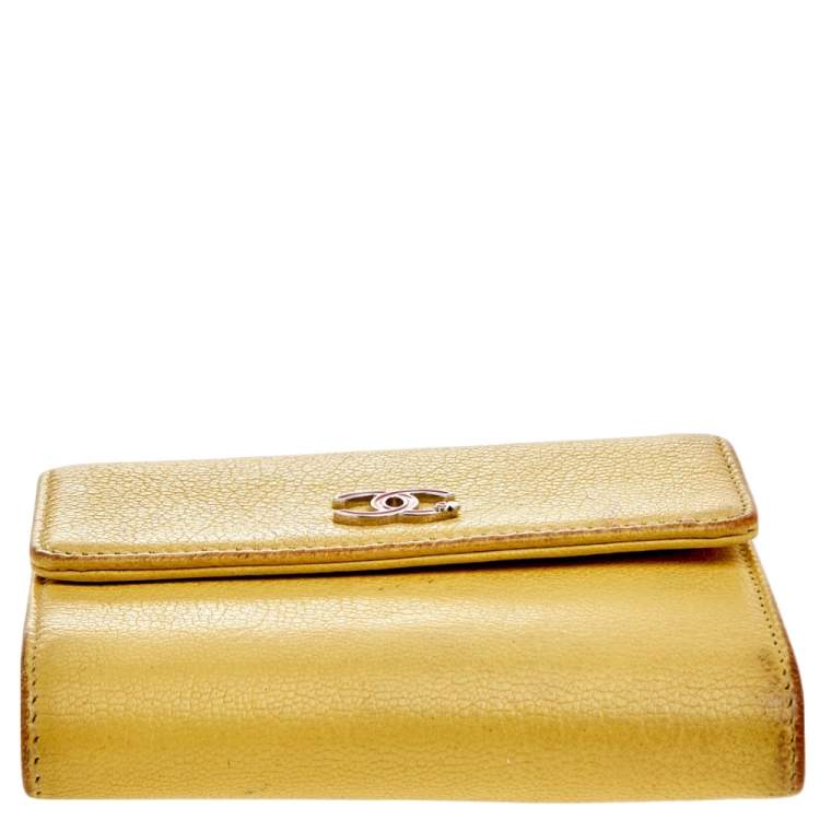 Pre Owned Chanel Yellow Leather Trifold Wallet