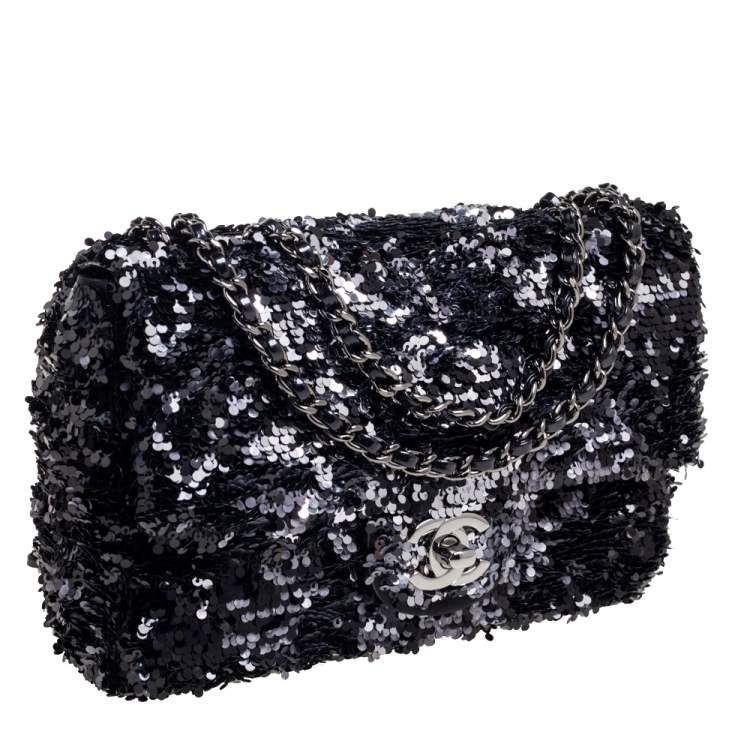 Pre Owned Chanel Black/Silver Sequins Small Classic Single Flap Bag