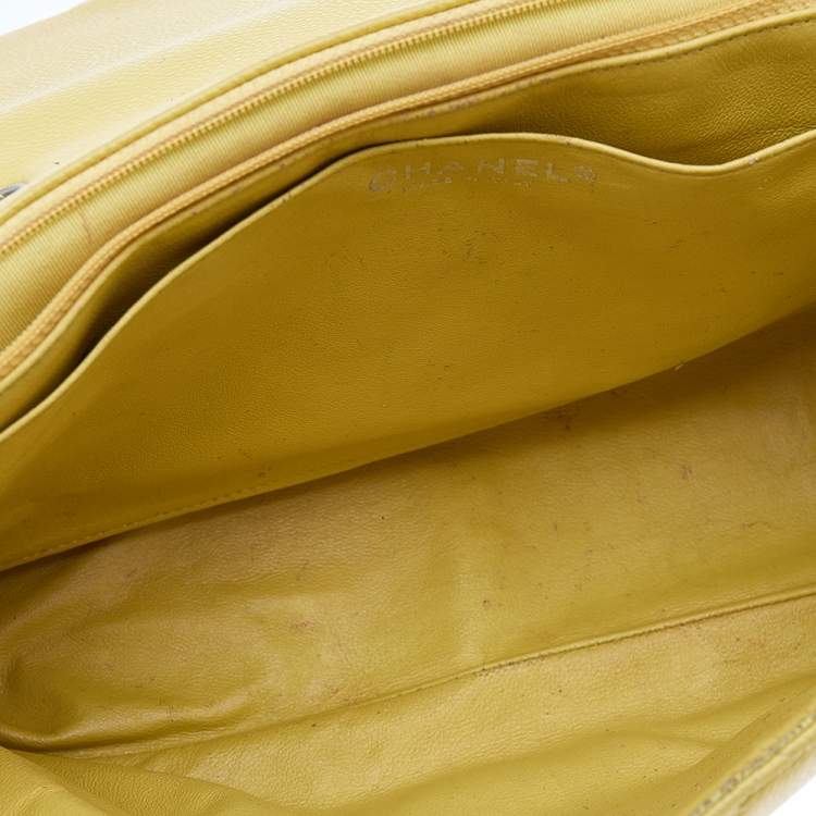 Pre Owned Chanel Yellow Quilted Caviar Leather Jumbo Classic Single Flap Bag