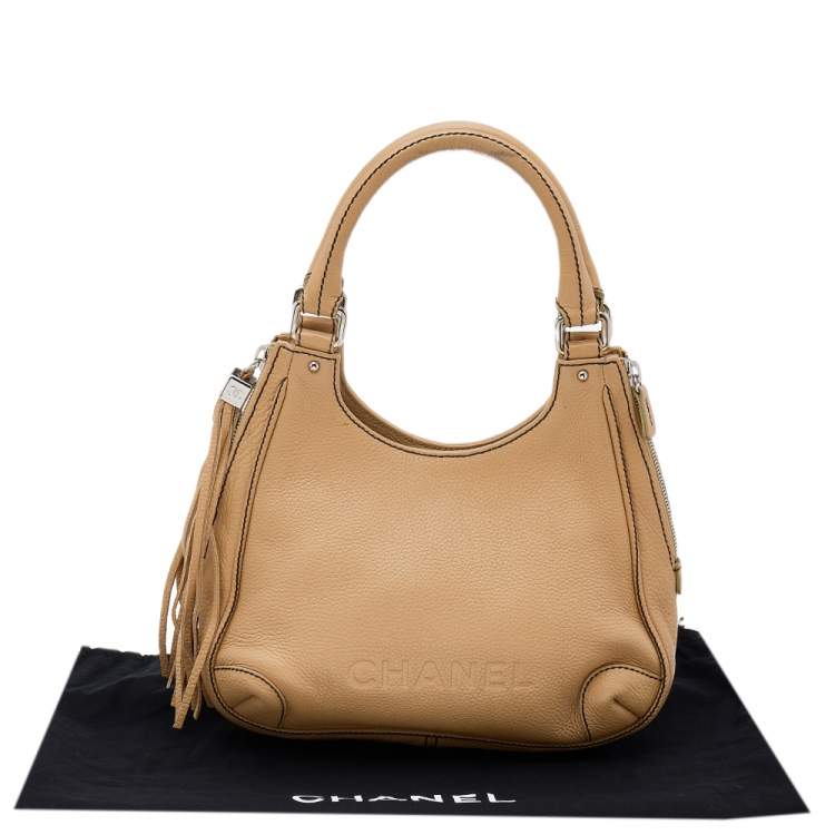 Pre Owned Chanel Beige Grained Leather Tassel Hobo