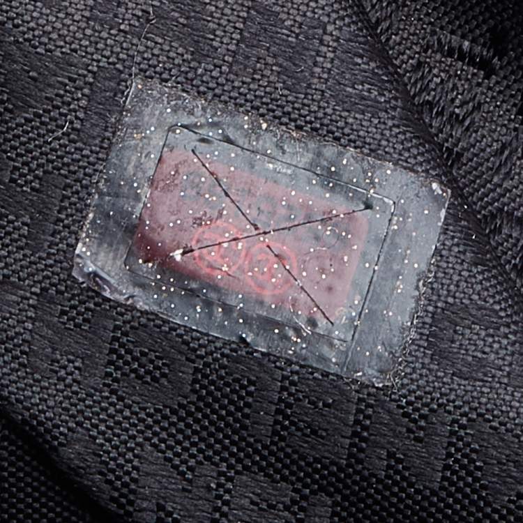 Pre Owned Chanel Black Grained Leather Tassel Hobo