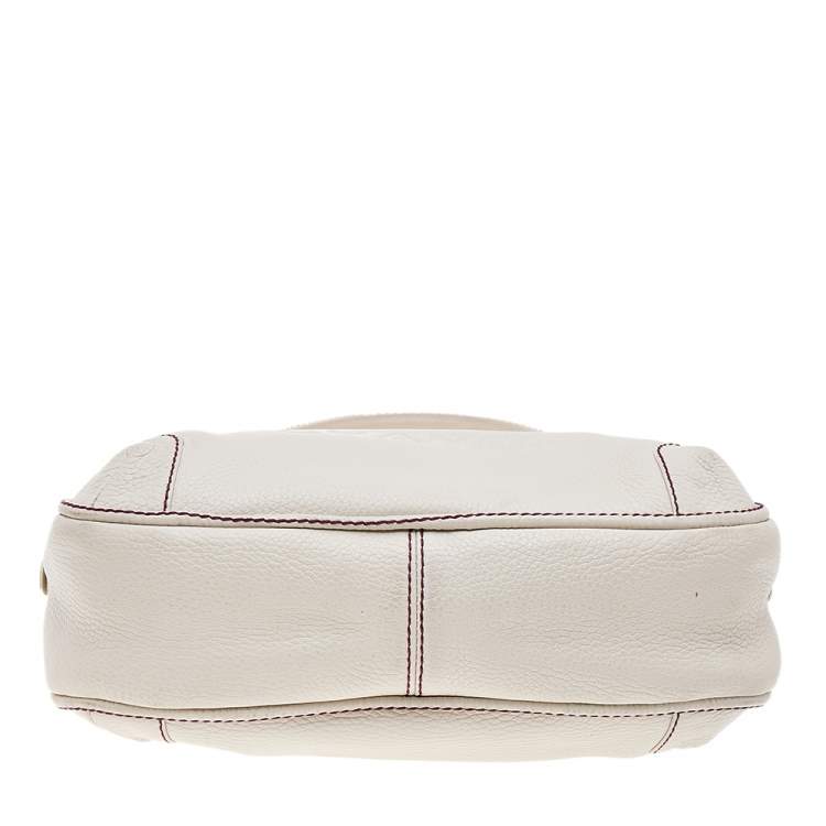 Pre Owned Chanel Off White Grained Leather Tassel Hobo