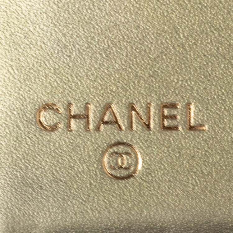 Pre Owned Chanel Pale Gold Quilted Leather L Yen Wallet