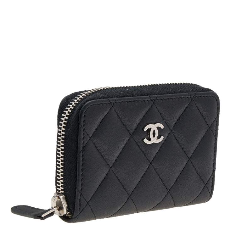 Pre Owned Chanel Black Quilted Leather Zipped Coin Purse