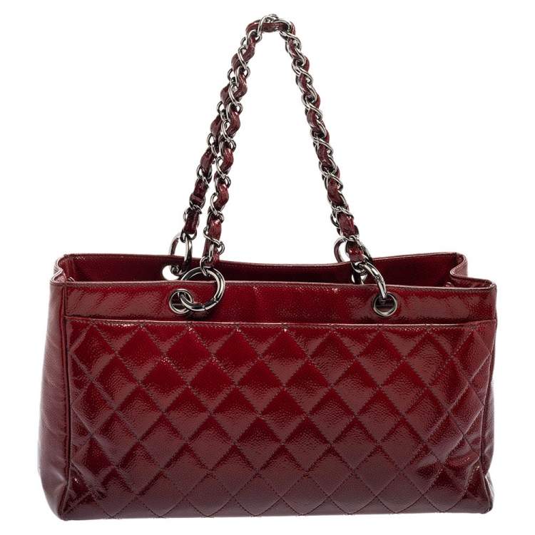 Pre Owned Chanel Burgundy Ombré Quilted Patent Leather 2.55 Reissue Bag