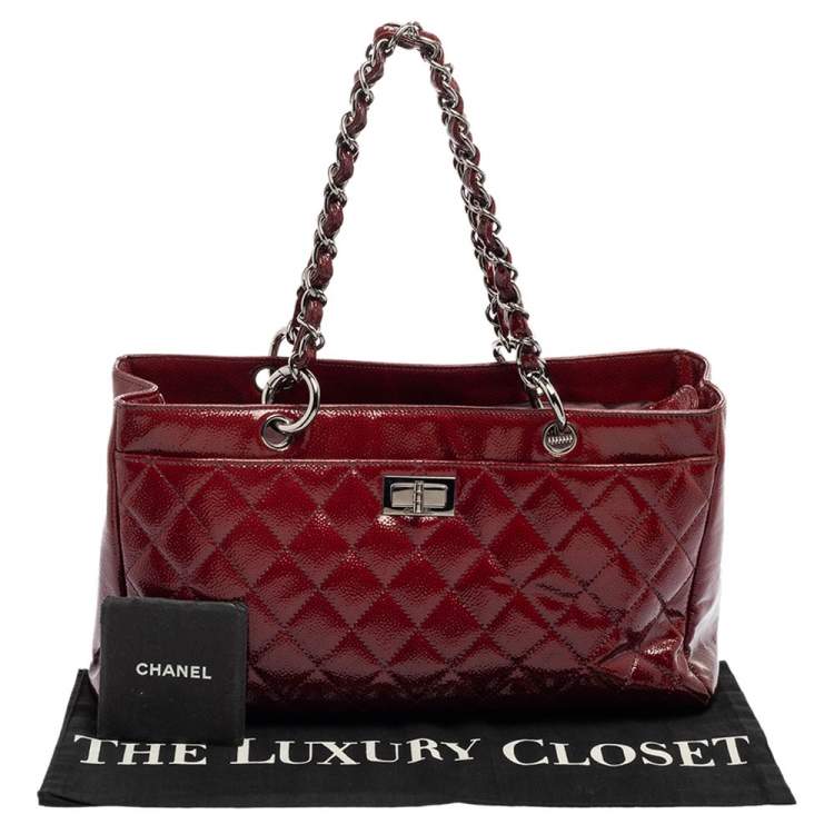 Pre Owned Chanel Burgundy Ombré Quilted Patent Leather 2.55 Reissue Bag