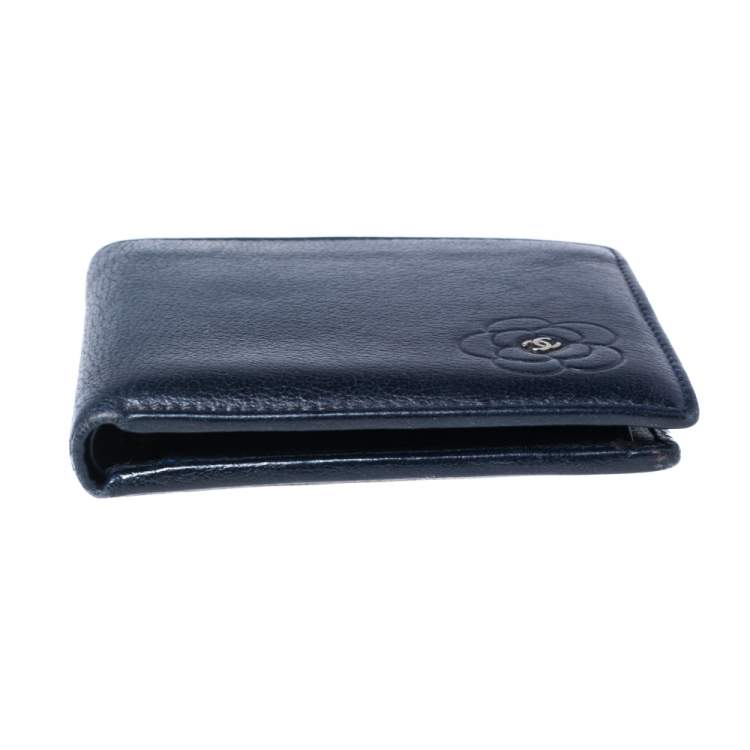 Pre Owned Chanel Dark Blue Leather CC Camellia Bifold Wallet