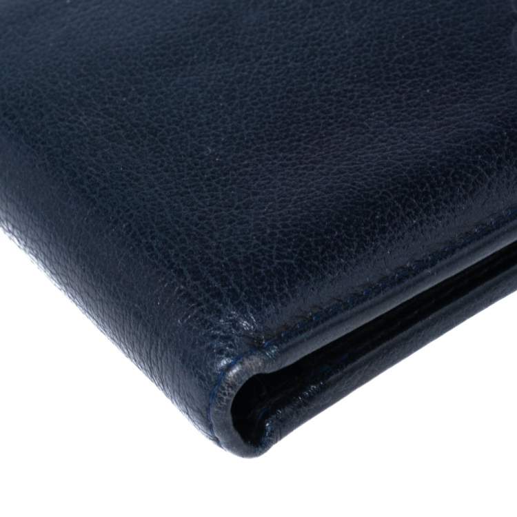 Pre Owned Chanel Dark Blue Leather CC Camellia Bifold Wallet