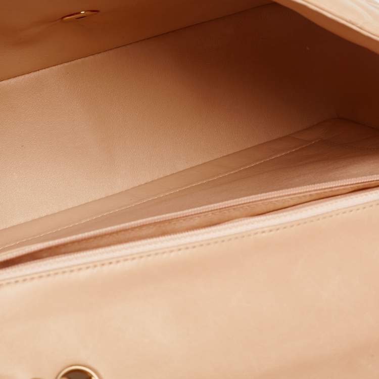 مملوكة مسبقًا Chanel Beige Quilted Leather Jumbo Classic Single Flap Bag