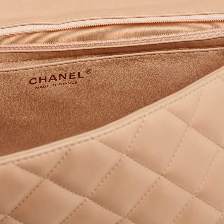 مملوكة مسبقًا Chanel Beige Quilted Leather Jumbo Classic Single Flap Bag