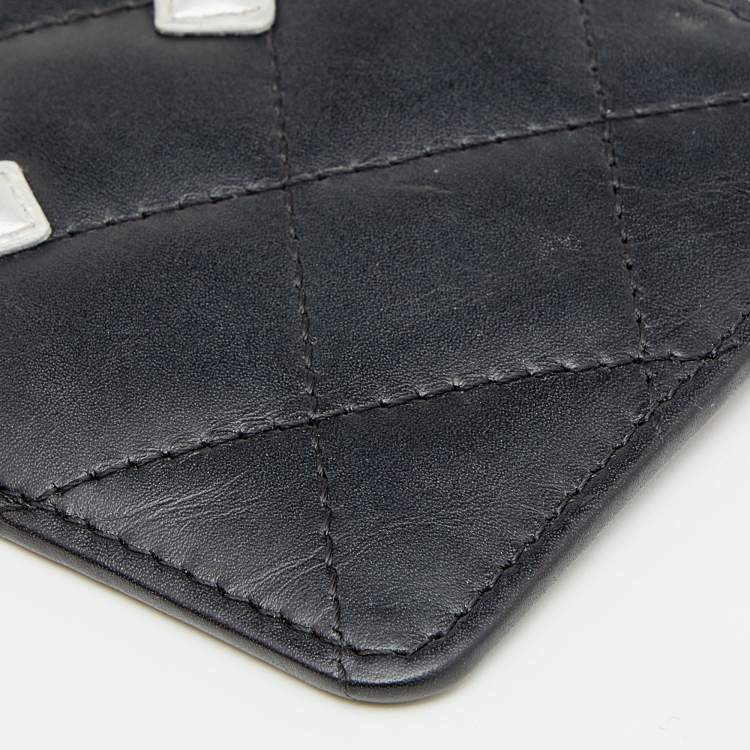 مملوكة مسبقًا Chanel Black Quilted Cambon Ligne Leather Card Holder