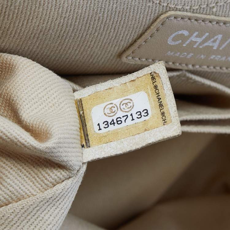 Pre Owned Chanel Tricolor Denim Reissue 2.55 Classic 226 Flap Bag