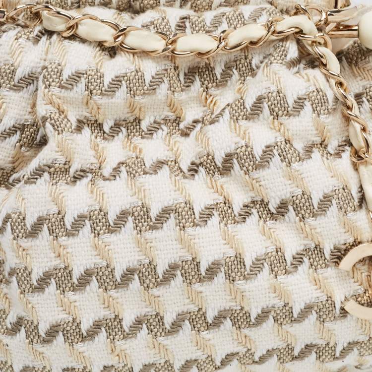 Pre Owned  Chanel Multicolor Tweed CC Boucle Knitting Bag