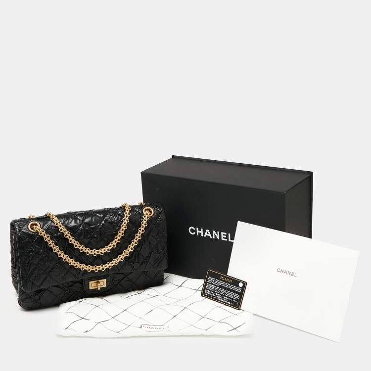 Pre Owned Chanel Black Textured Leather Reissue 2.55 Classic 226 Flap Bag