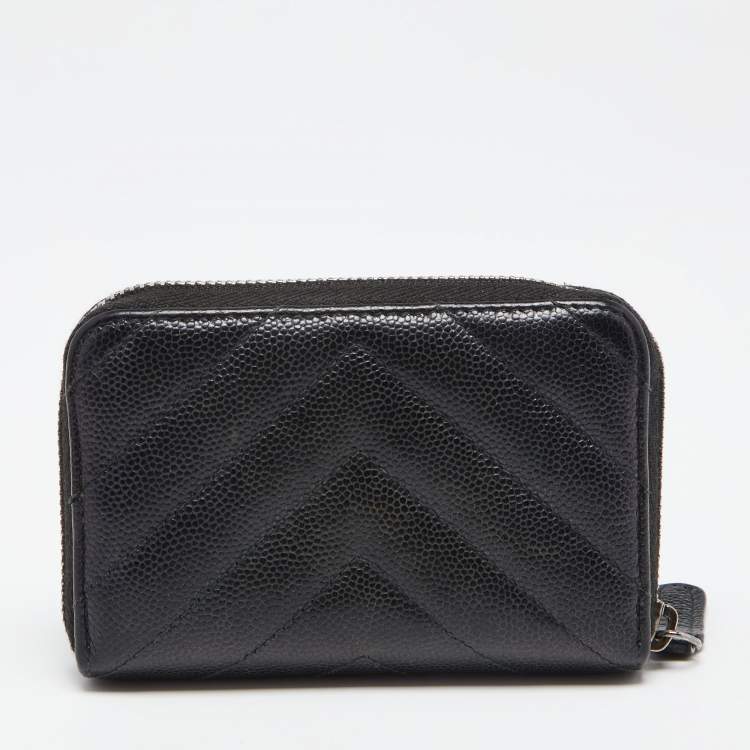 Pre Owned Chanel Black Quilted Caviar Leather Zip Around Coin Purse