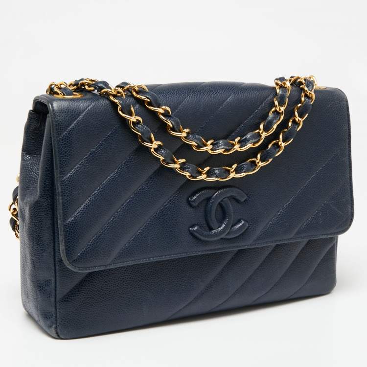 Pre Owned Chanel Navy Blue Diagonal Quilt Caviar Leather Vintage Jumbo Classic Flap Bag