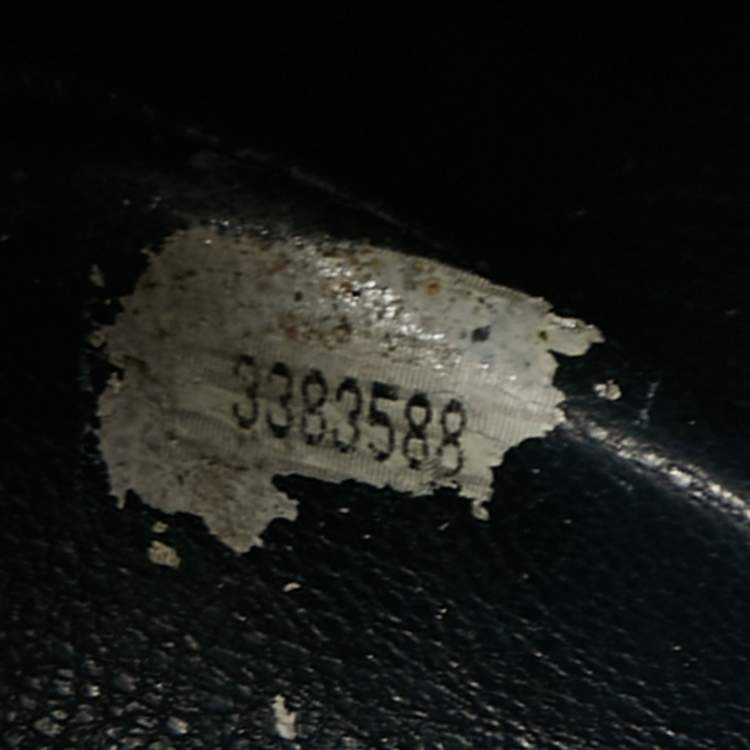 Pre Owned Chanel Navy Blue Diagonal Quilt Caviar Leather Vintage Jumbo Classic Flap Bag