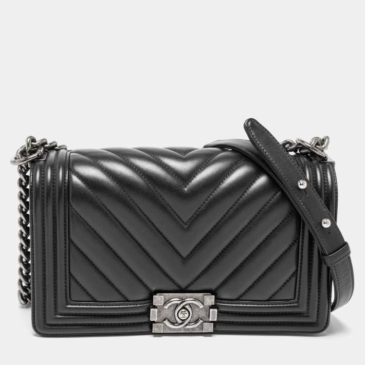 Chanel Black Chevron Leather Medium Boy Flap Bag Chanel | The Luxury Closet