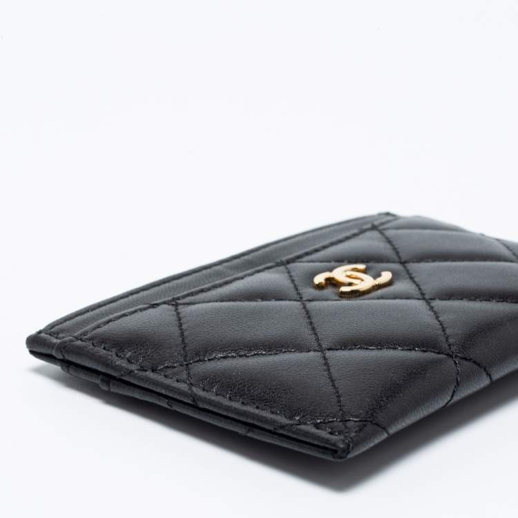Pre Owned Chanel Black Quilted Lambskin Leather Classic Card Holder